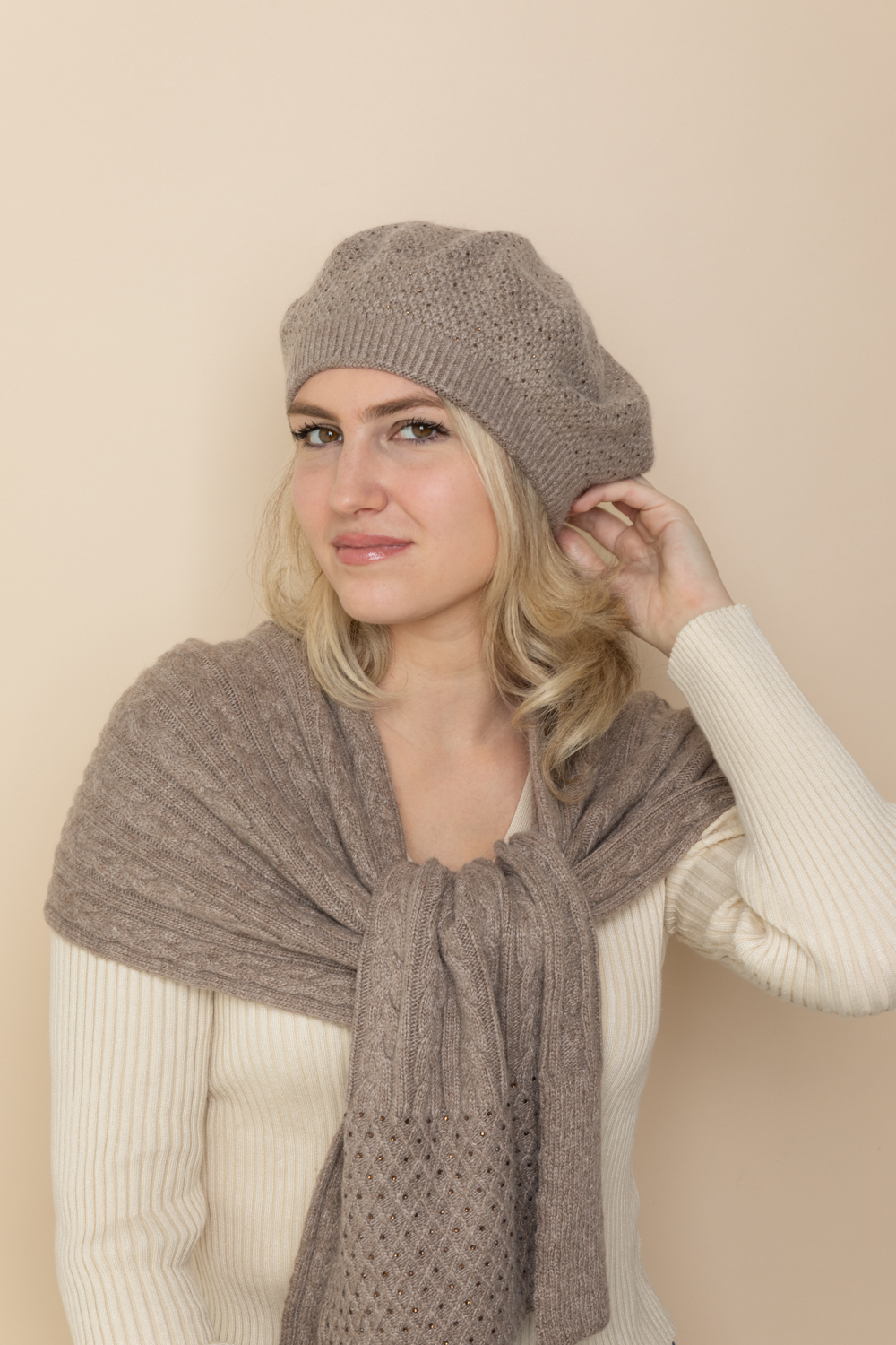 Ensemble gris chiné bonnet écharpe femme - DistriCenter